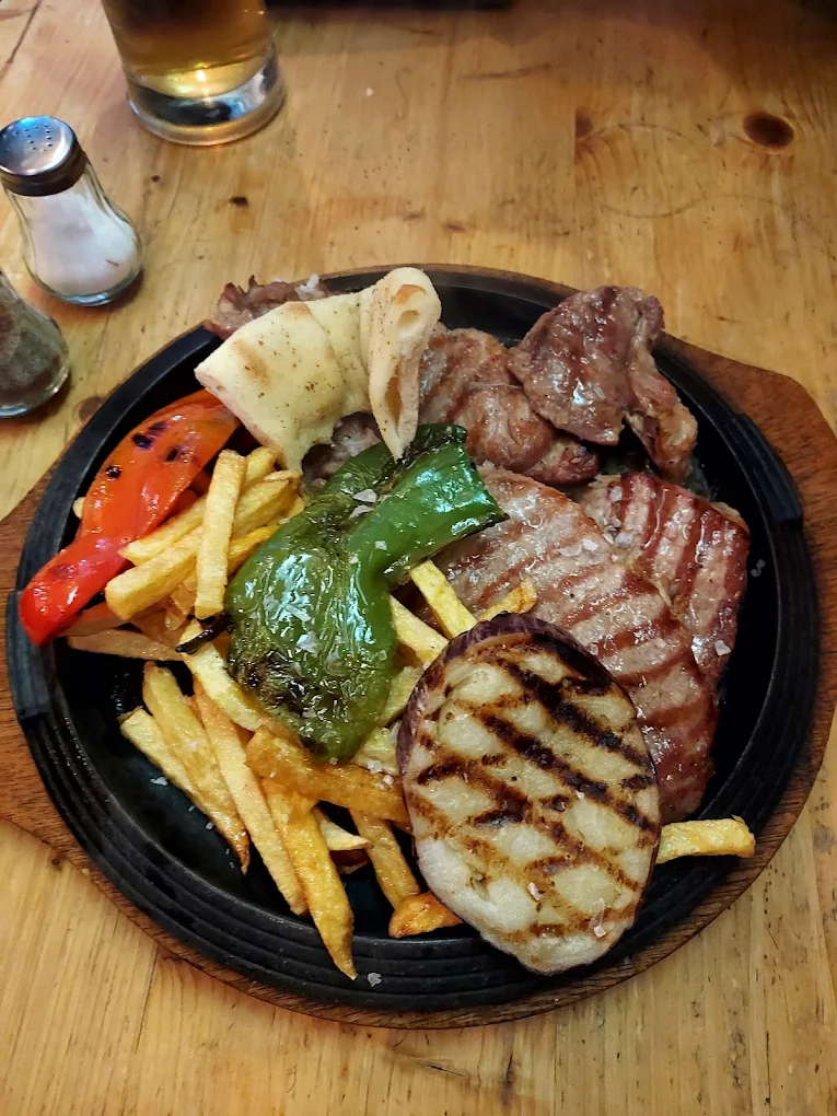 Carnes a la brasa Oliva Garden