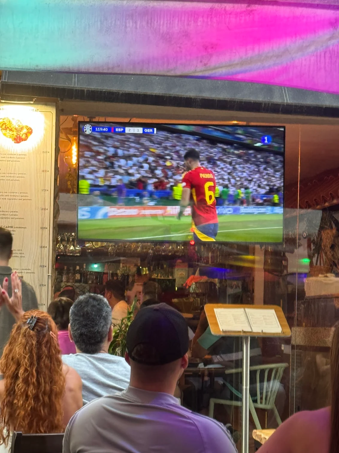 Ver el fútbol en Oliva Garden Castelldefels